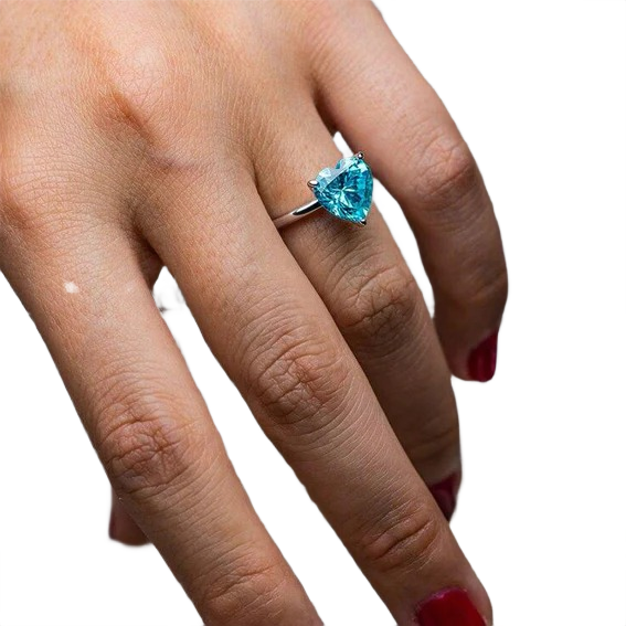 Cuore Heart Diamond Ring