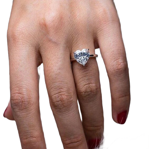 Cuore Heart Diamond Ring