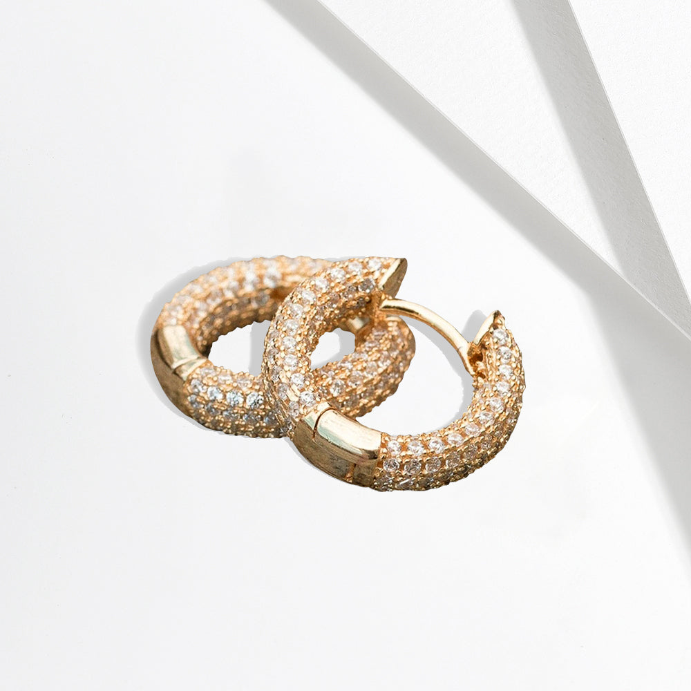 Cerchio Medium Moissanite Hoops