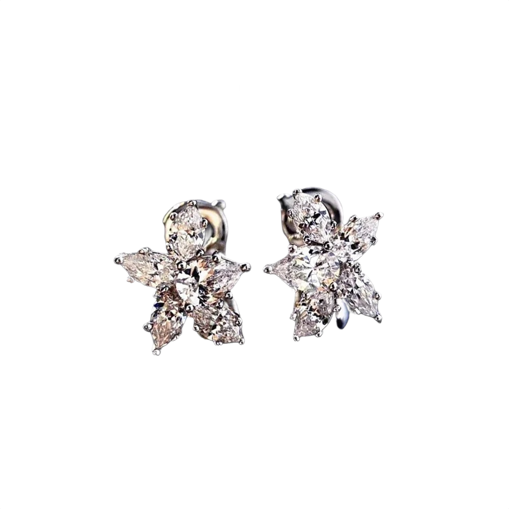 Giglio Flower Diamond Stud Earrings