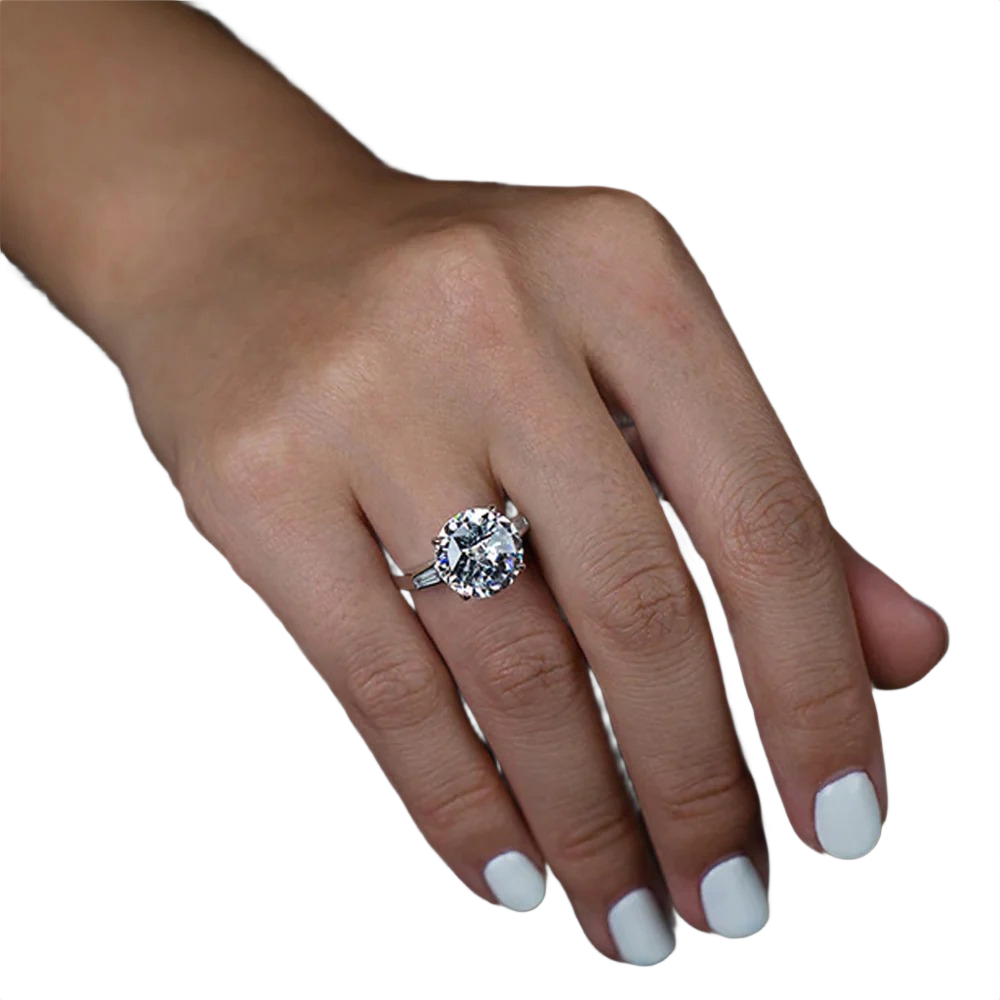 Il Giro Moissanite Gemstone Ring
