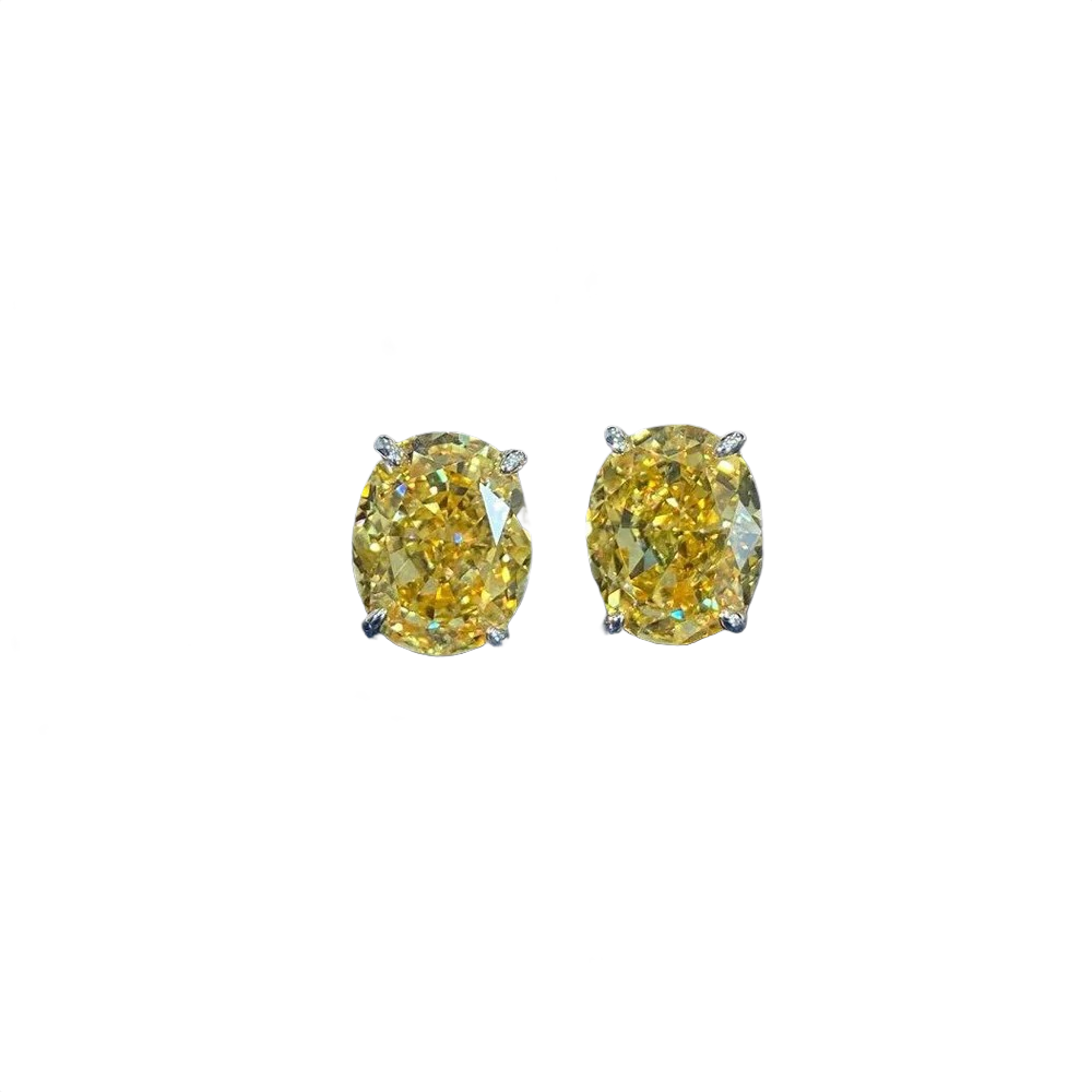 Lucca Oval Diamond Stud Earrings