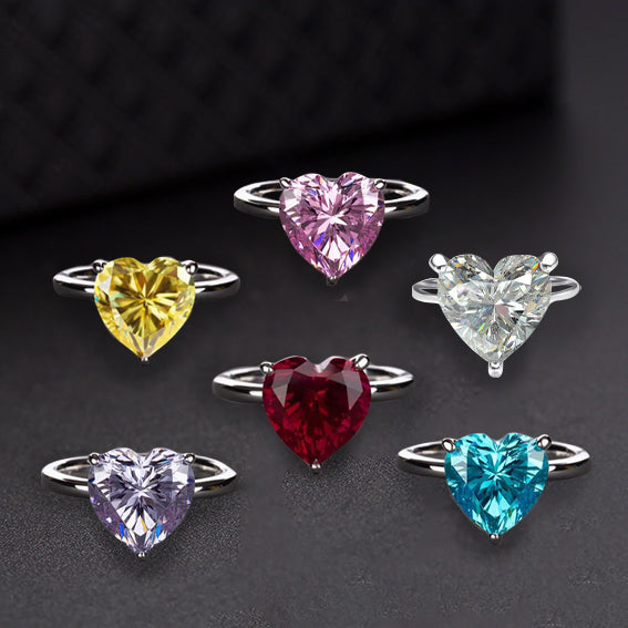 Cuore Heart Diamond Ring