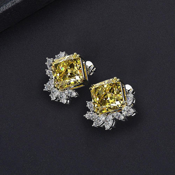 Giallo Diamond Cluster Earrings