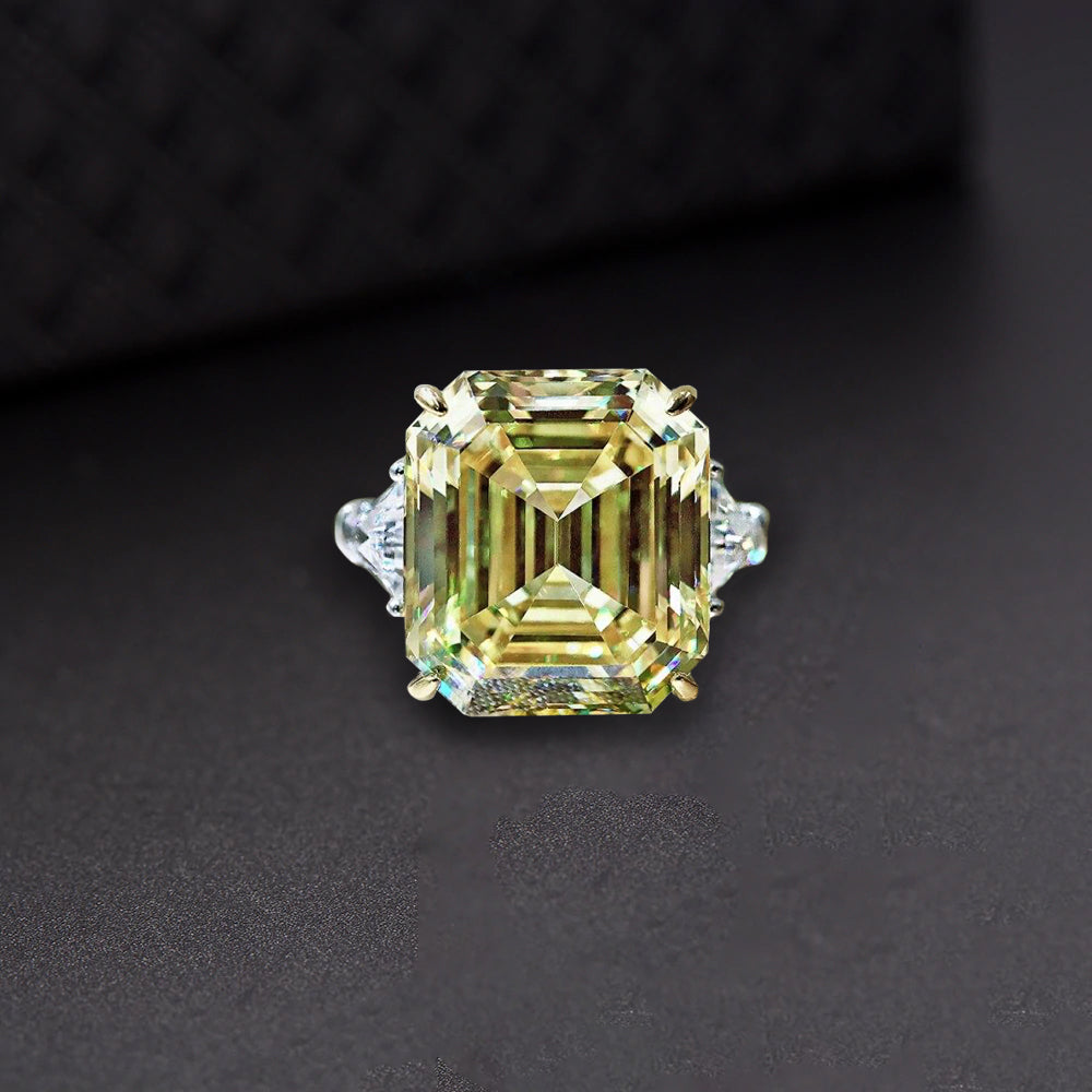 Pastello Square Diamond Ring