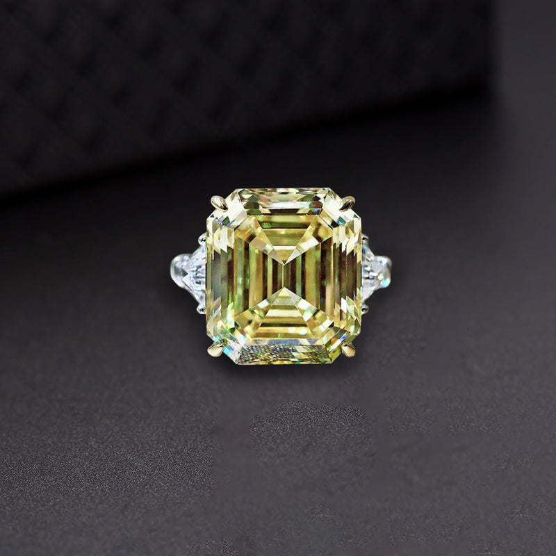 Pastello Square Diamond Ring